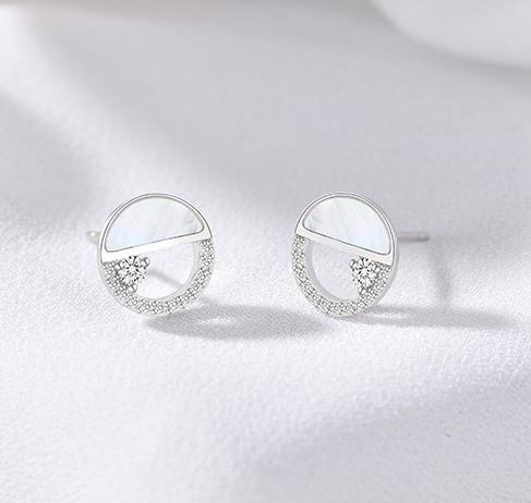 Anting-anting Comel Wanita Bersalut Perak 925 Sterling Bunga Tingkap