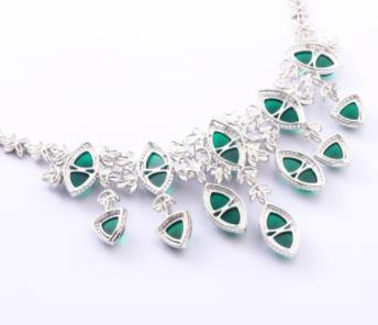 Kalung Jade Zambia 925 Perak Kalung Barang Kemas Mewah