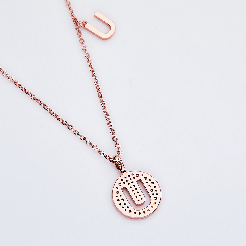 Siri abjad U Lovely Rose Gold Kalung