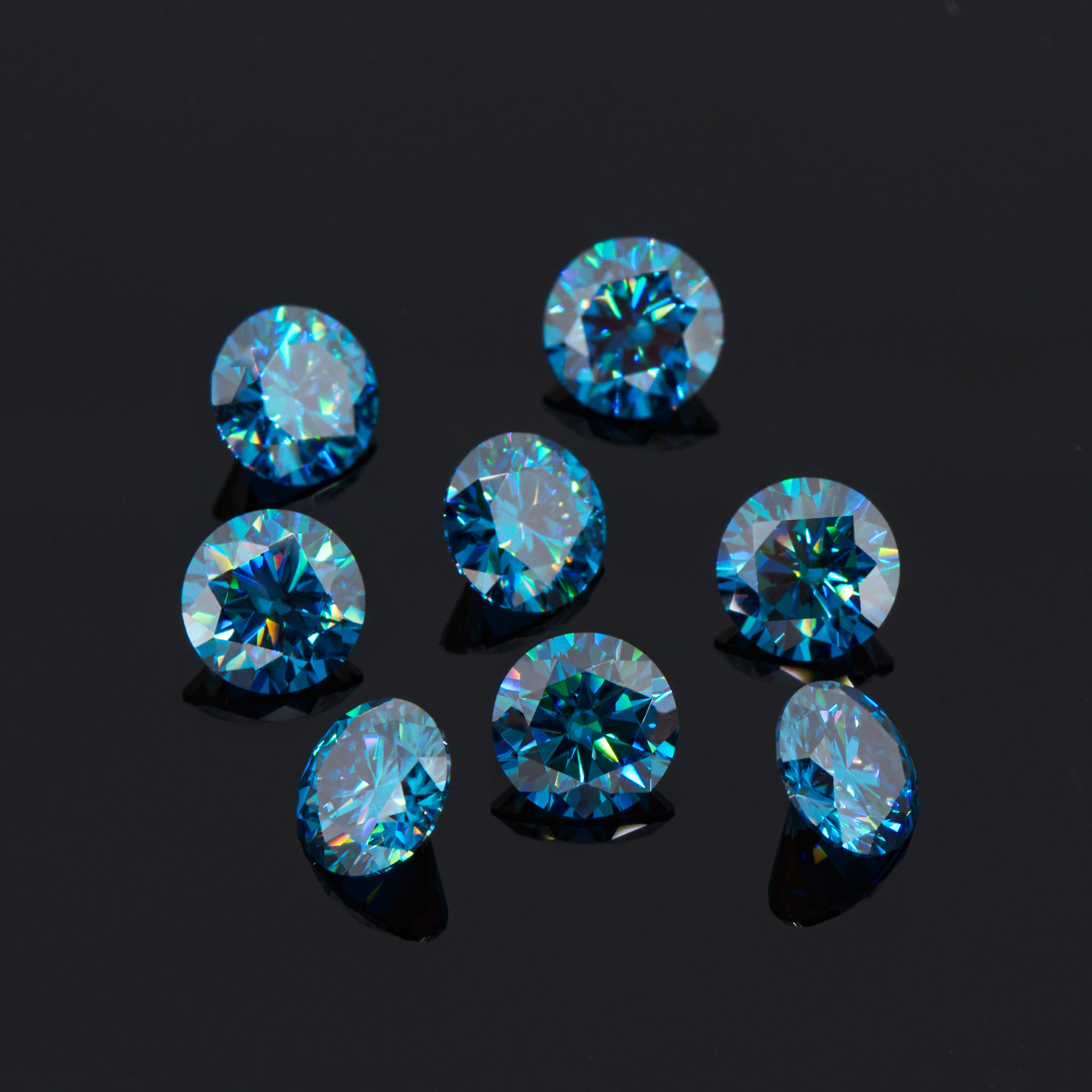 5.0-6.0mm Berkualiti Tinggi DEF Pusingan Brilliant Cut Blue Moissanite untuk Membuat Barang Kemas