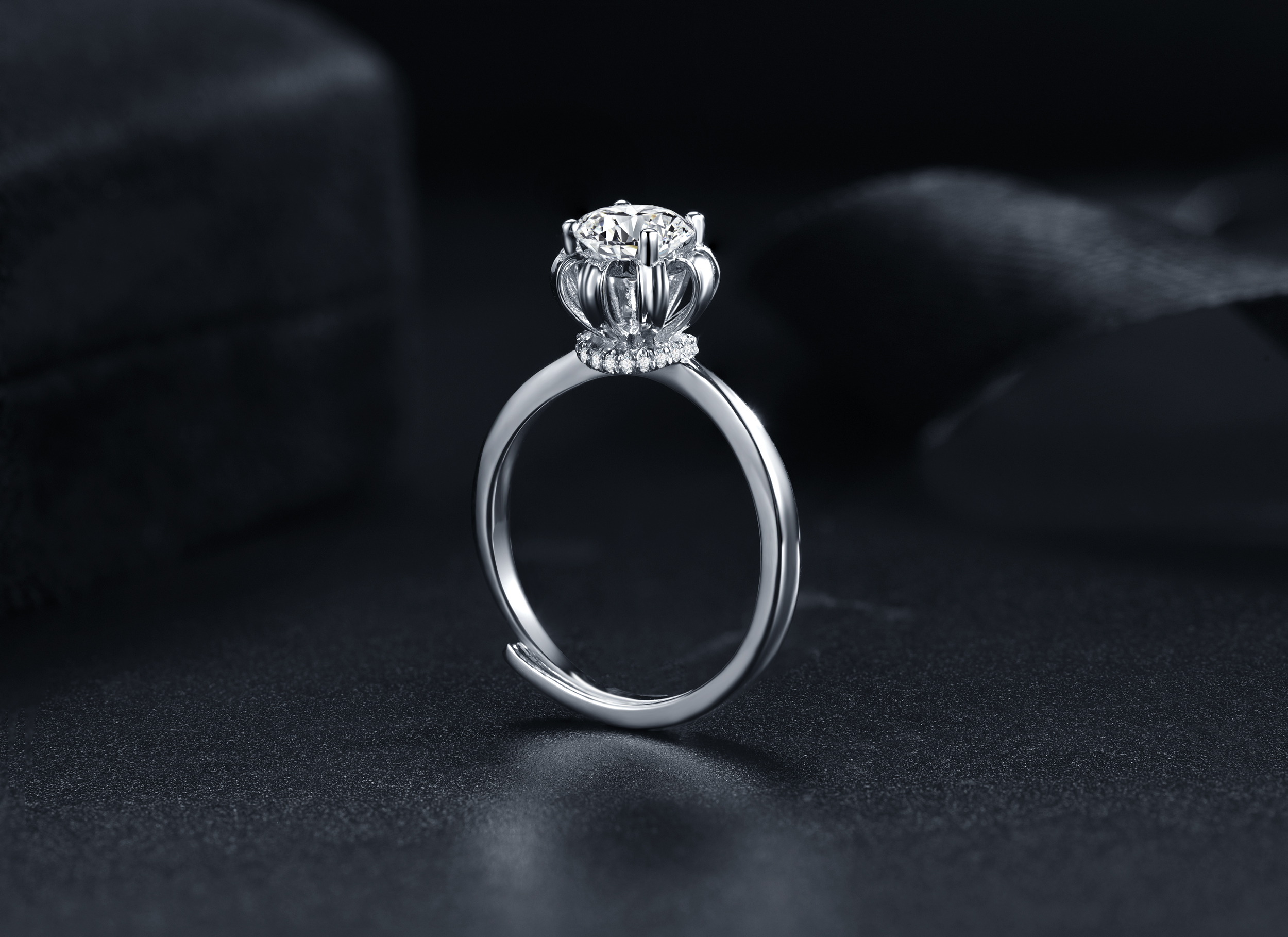 Sokongan Cincin Mahkota VVS Moissanite 925 Cincin Platinum Bersalut Perak