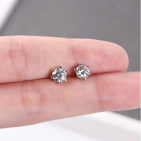 Anting-anting Stud Batu Permata Moissanite Kedatangan Baru untuk Wanita Warna D Perak 925 Sterling Pepejal