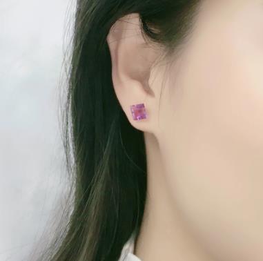 Anting-anting Lutsinar Ungu Persegi 925 Sterling Perak Bersalut Emas