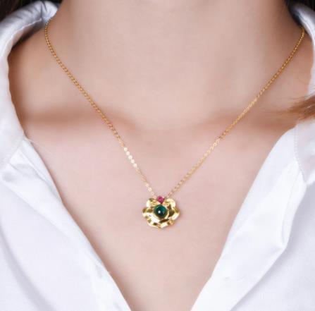 18K Emas Pusingan Emerald Ruby Perkahwinan Pertunangan Kalung Loket Wanita Perhiasan Indah