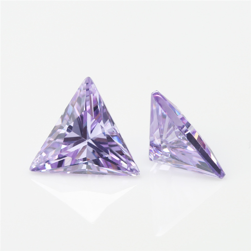 Pengeluar Borong 5A Lavender Triangle Cubic Zirconia untuk Barang Kemas