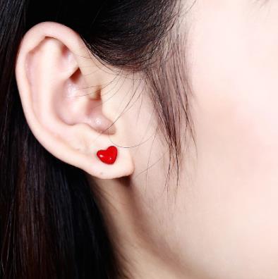 Anting-anting Jantung Reka Bentuk Enamel Merah Kraf Perak Stud