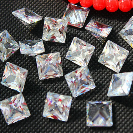 4.0mm Princess Cut VVS 3EX Harga Borong Kilang Moissanite