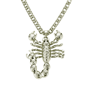 Loket Kalung Scorpion Platinum Bersalut Berlian Perak