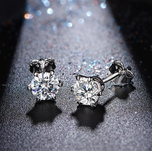 Anting-anting Stud Batu Permata Moissanite Kedatangan Baru untuk Wanita Warna D Perak 925 Sterling Pepejal