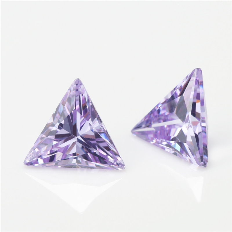 Pengeluar Borong 5A Lavender Triangle Cubic Zirconia untuk Barang Kemas