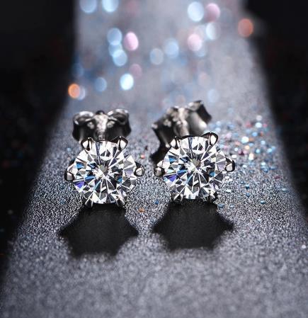 Anting-anting Stud Batu Permata Moissanite Kedatangan Baru untuk Wanita Warna D Perak 925 Sterling Pepejal