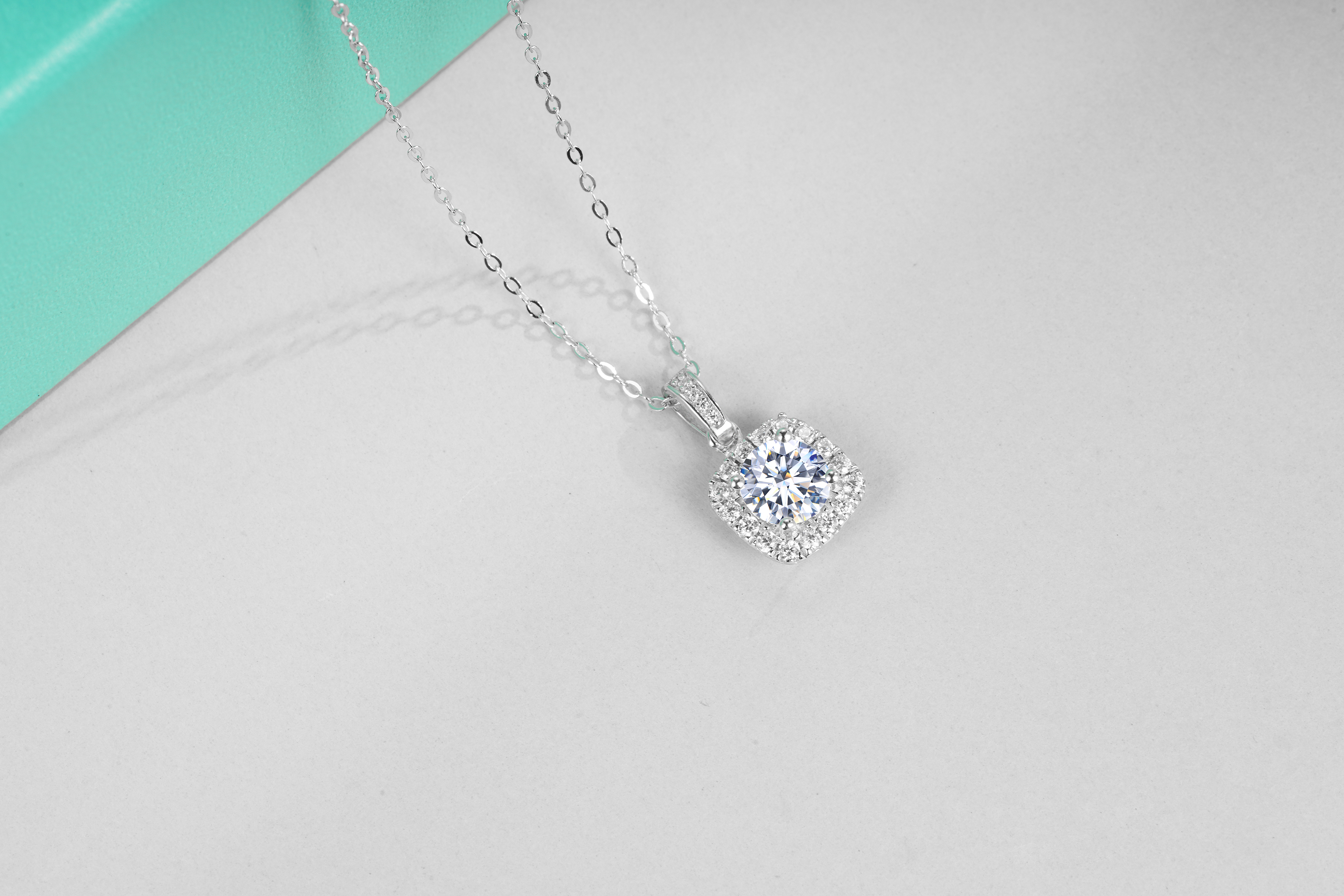 Kalung Moissanite 14K Platinum Bersalut Perak 925 Sterling Cantik Rekaan Cantik