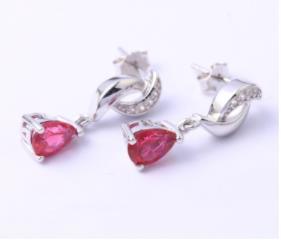 Subang Fesyen Bersalut Perak Ruby 925 Sterling Berharga