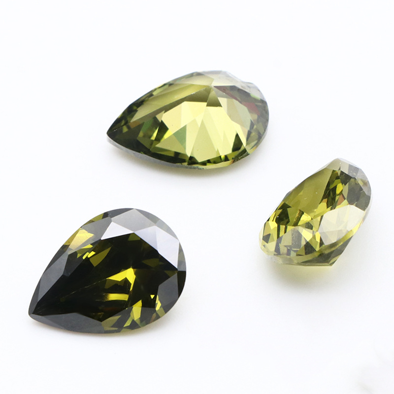 3EX D VVS Olive Green Pear Cut Cubic Zirconia